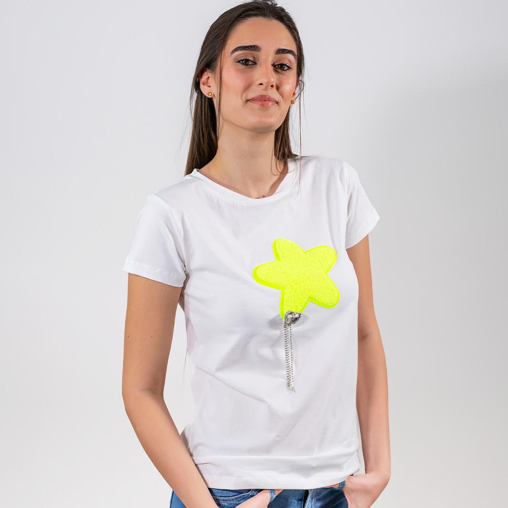 T-Shirt con stella Giallo Fluo - immagine 2