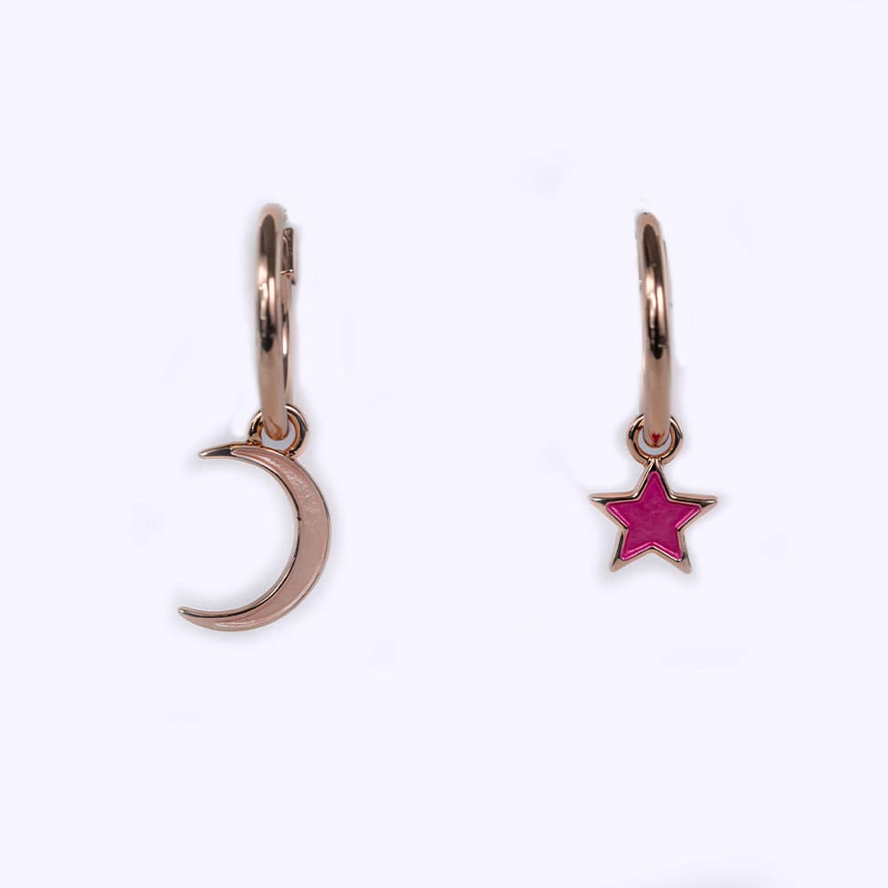 Orecchini a cerchio con pendente mezzaluna e stella