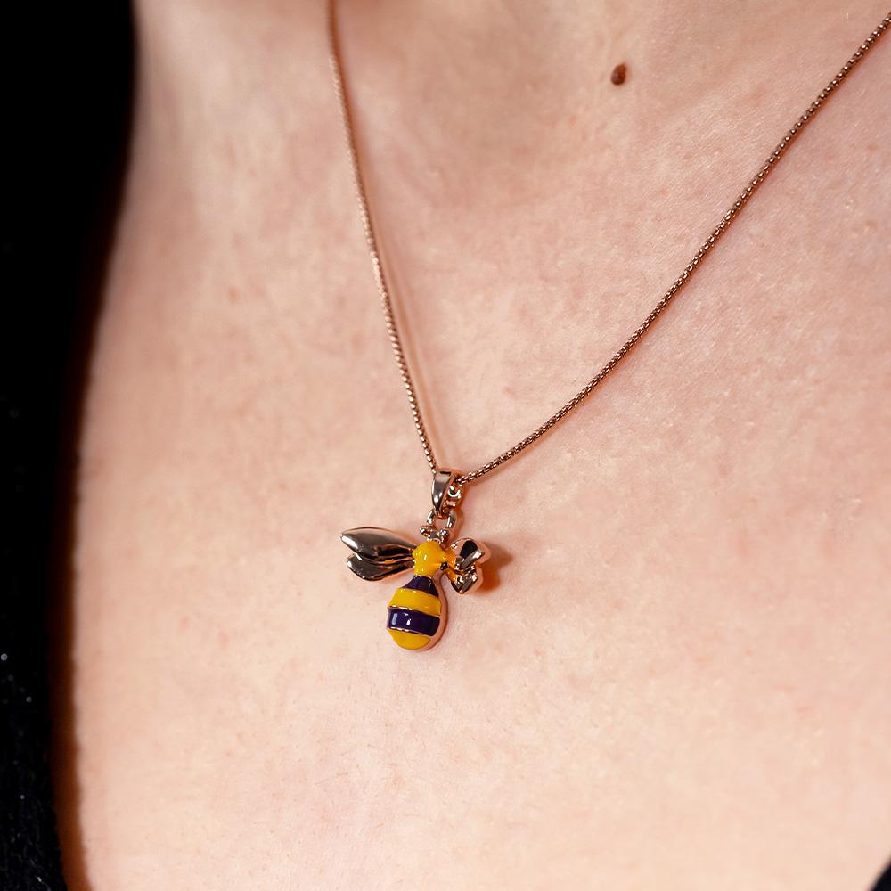 Collana regolabile KLK con apetta gialla e viola - immagine 4
